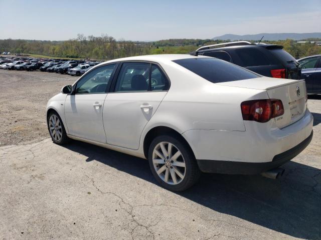 Photo 2 from auction – 2010 VOLKSWAGEN JETTA WOLF with VIN 3VWRA7AJ0AM041955