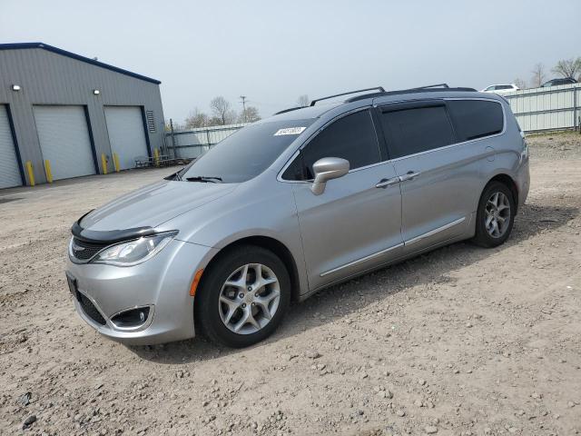 CHRYSLER PACIFICA T 2017 with VIN 2C4RC1BG4HR511324 - Photo from auction