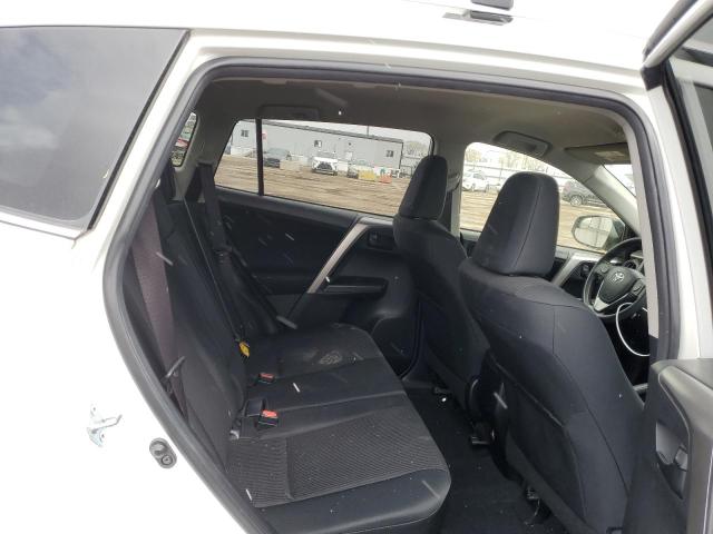 Photo 11 from auction – 2016 TOYOTA RAV4 LE with VIN JTMBFREV2GJ095648