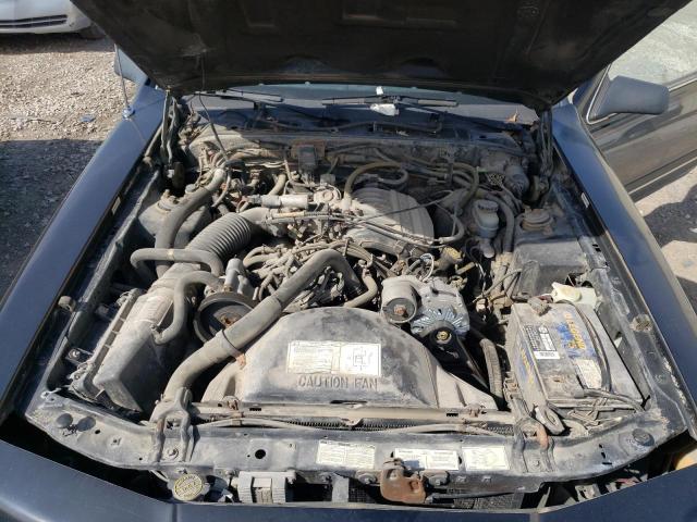 Photo 11 from auction – 1988 FORD THUNDERBIR with VIN 1FABP6045JH232466