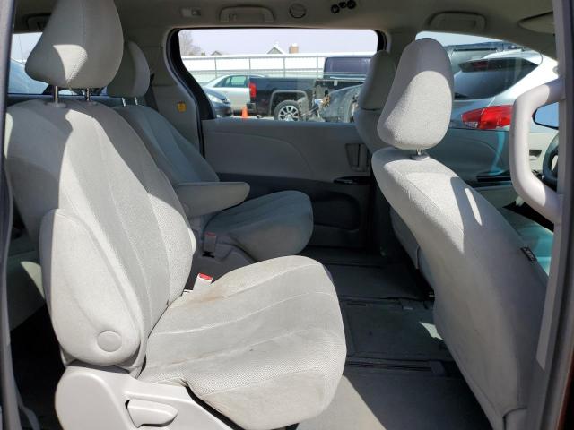 Photo 11 from auction – 2011 TOYOTA SIENNA with VIN 5TDZK3DC4BS133500