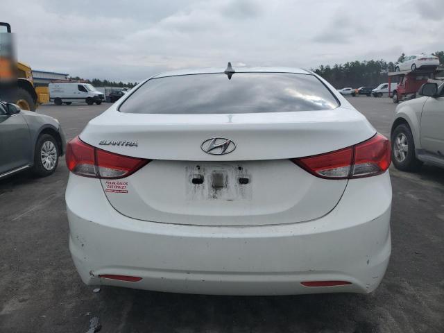 Photo 6 from auction – 2011 HYUNDAI ELANTRA GL with VIN 5NPDH4AE4BH025713