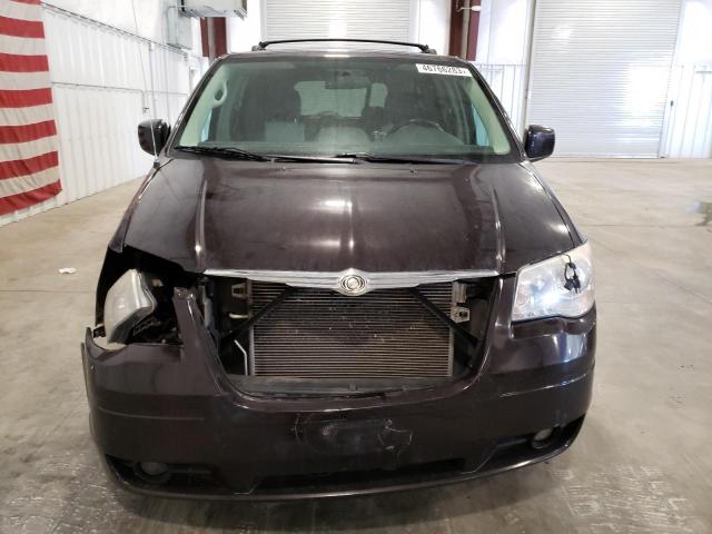 Photo 5 from auction – 2010 CHRYSLER TOWN & COU with VIN 2A4RR8DX4AR392274