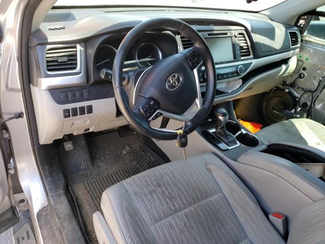Photo 8 from auction – 2016 TOYOTA HIGHLANDER with VIN 5TDBKRFH2GS355148