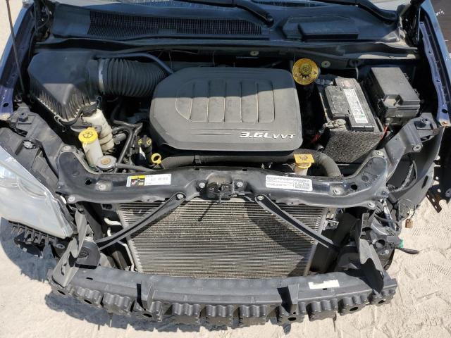 Photo 12 from auction – 2015 CHRYSLER TOWN & COU with VIN 2C4RC1BG7FR594356