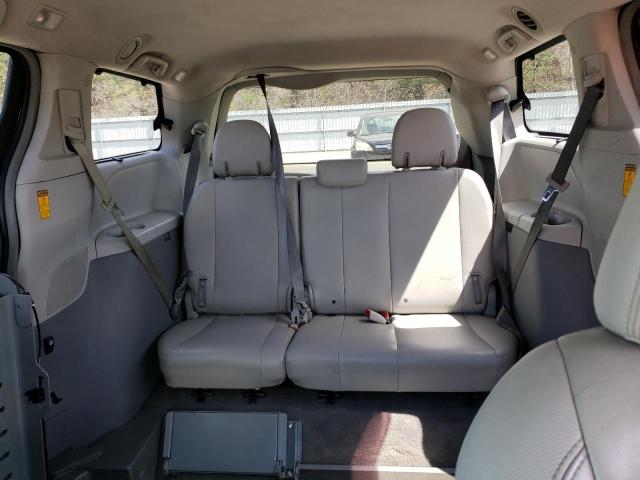 Photo 10 from auction – 2014 TOYOTA SIENNA XLE with VIN 5TDYK3DC7ES429417