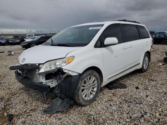 TOYOTA SIENNA XLE 2013 with VIN 5TDYK3DCXDS286428 - Photo from auction