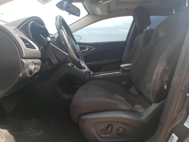 Photo 7 from auction – 2015 CHRYSLER 200 LIMITE with VIN 1C3CCCABXFN543510