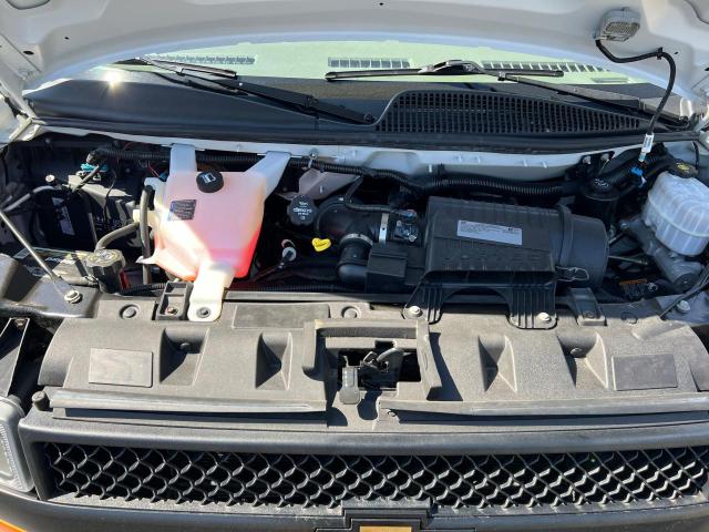 Photo 7 from auction – 2019 CHEVROLET EXPRESS G2 with VIN 1GCWGBFG9K1362217