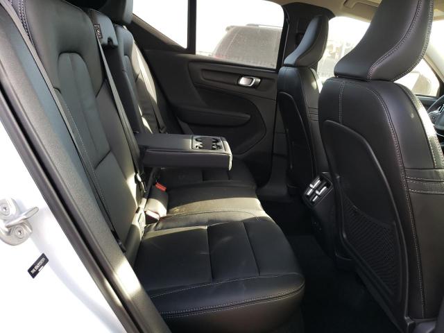 Photo 10 from auction – 2023 VOLVO XC40 PLUS with VIN YV4L12UW3P2937974