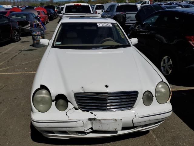 Photo 5 from auction – 2001 MERCEDES-BENZ E 430 with VIN WDBJF70J11B225620