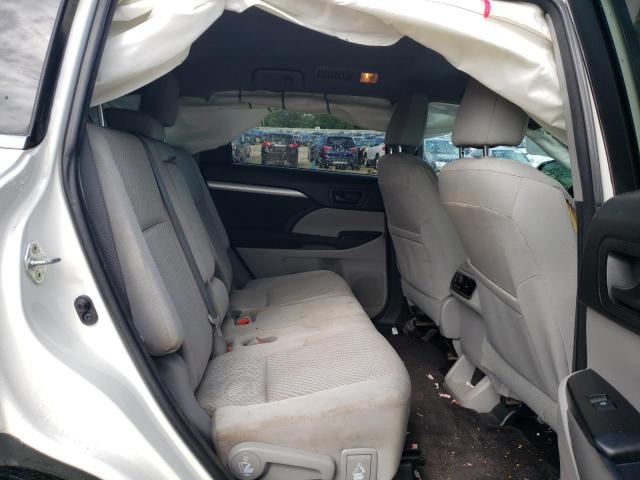 Photo 11 from auction – 2016 TOYOTA HIGHLANDER with VIN 5TDZARFH4GS020541