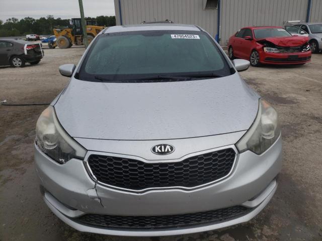 Photo 5 from auction – 2015 KIA FORTE LX with VIN KNAFK4A67F5330175