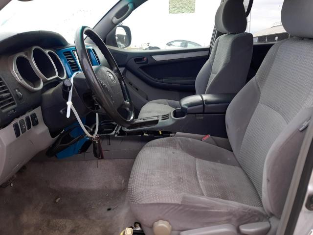 Photo 7 from auction – 2004 TOYOTA 4RUNNER SR with VIN JTEBU14R448021741