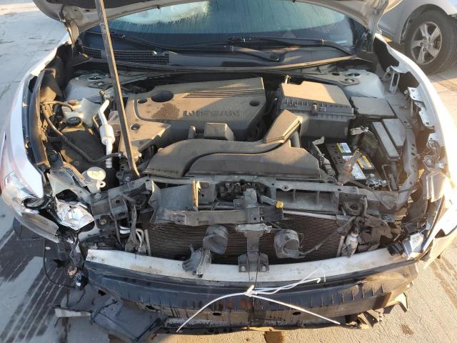 Photo 11 from auction – 2016 NISSAN ALTIMA 2.5 with VIN 1N4AL3AP8GC174017