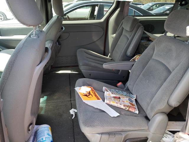Photo 11 from auction – 2005 CHRYSLER TOWN & COU with VIN 2C4GP54L05R112922
