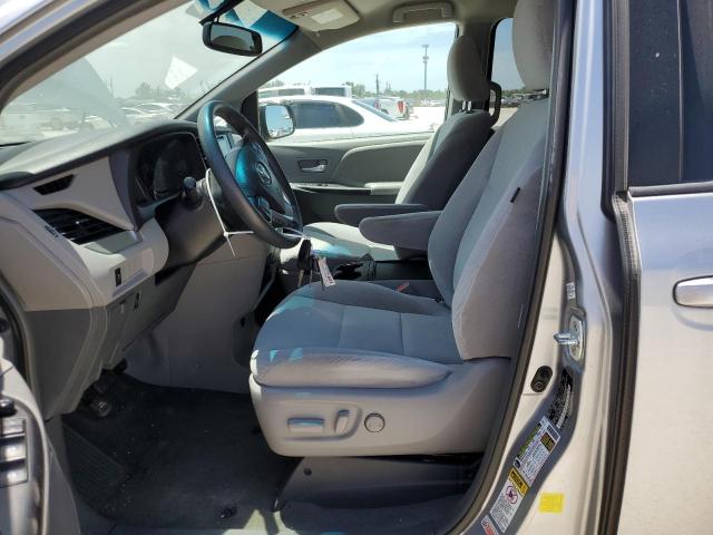 Photo 7 from auction – 2017 TOYOTA SIENNA LE with VIN 5TDKZ3DC0HS794625