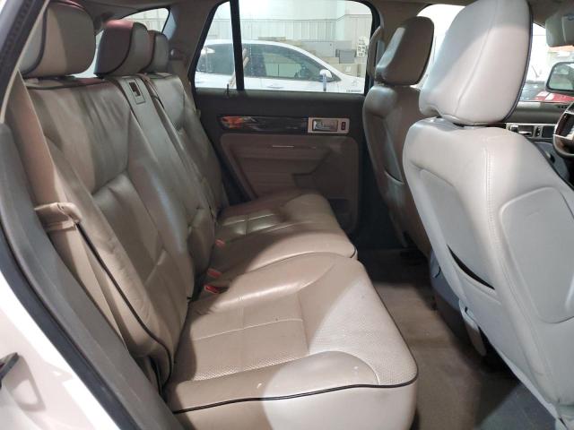 Photo 11 from auction – 2010 LINCOLN MKX with VIN 2LMDJ8JC3ABJ05198