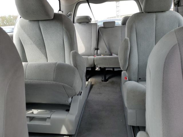 Photo 10 from auction – 2011 TOYOTA SIENNA BAS with VIN 5TDKA3DC2BS002201