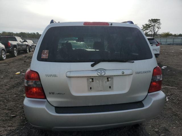 صورة رقم 6 من المزاد - 2005 TOYOTA HIGHLANDER مع VIN JTEEP21AX50131587