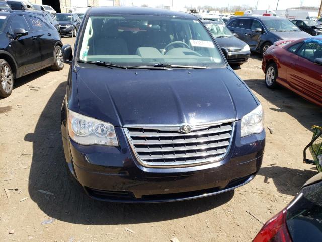 Photo 5 from auction – 2010 CHRYSLER TOWN & COU with VIN 2A4RR2D11AR375201