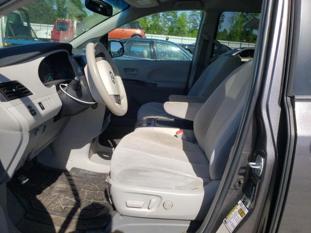 Photo 7 from auction – 2013 TOYOTA SIENNA LE with VIN 5TDKK3DC2DS301218