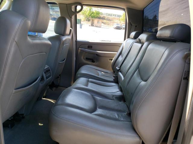 Photo 10 from auction – 2004 CHEVROLET SILVERADO with VIN 1GCHK232X4F237801