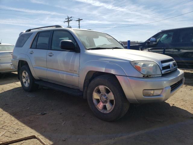 Photo 4 from auction – 2005 TOYOTA 4RUNNER SR with VIN JTEBU14R958042893