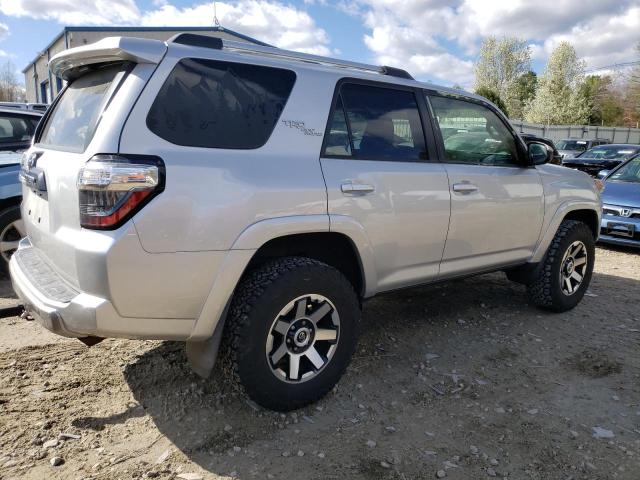 Photo 3 from auction – 2017 TOYOTA 4RUNNER SR with VIN JTEBU5JRXH5430099