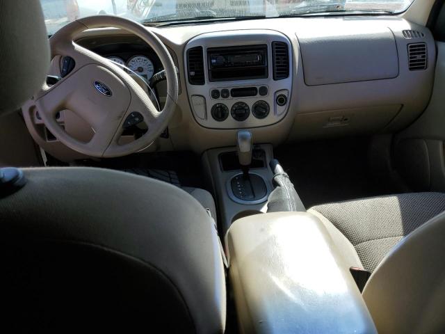 Photo 8 from auction – 2005 FORD ESCAPE XLT with VIN 1FMYU93115KA06168
