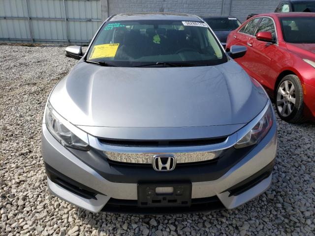 Photo 5 from auction – 2018 HONDA CIVIC EX with VIN 19XFC2F72JE026853
