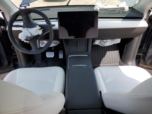 Photo 8 from auction – 2022 TESLA MODEL Y with VIN 7SAYGDEF8NF445472