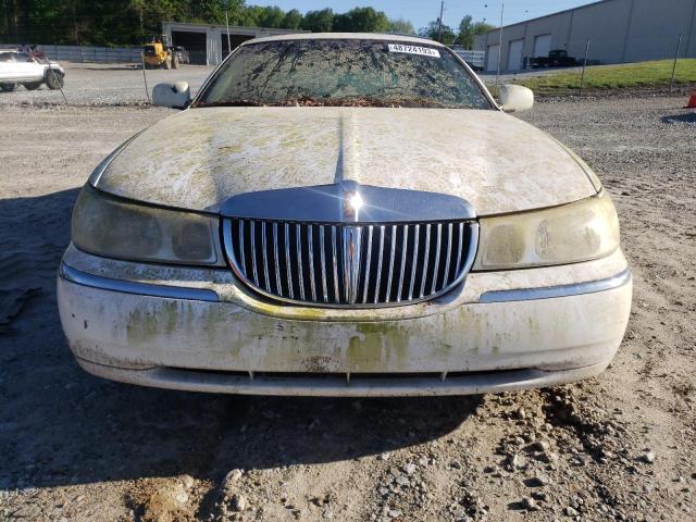 Photo 5 from auction – 2002 LINCOLN TOWN CAR E with VIN 1LNHM81W12Y649301
