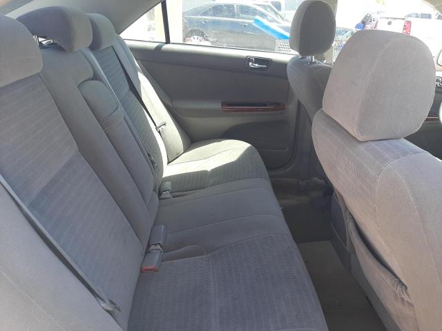 Photo 10 from auction – 2005 TOYOTA CAMRY LE with VIN 4T1BE32K75U961295