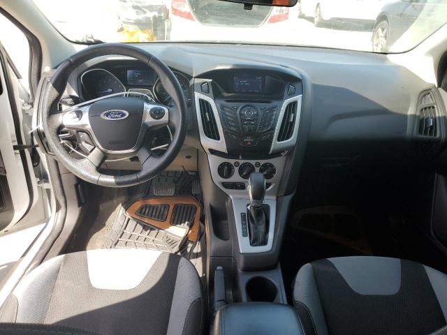 Zdjęcie 8 z aukcji – 2014 FORD FOCUS SE z VIN 1FADP3F24EL442072