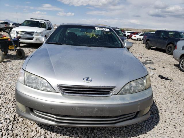 Zdjęcie 5 z aukcji – 2000 LEXUS ES 300 z VIN JT8BF28G5Y0256276