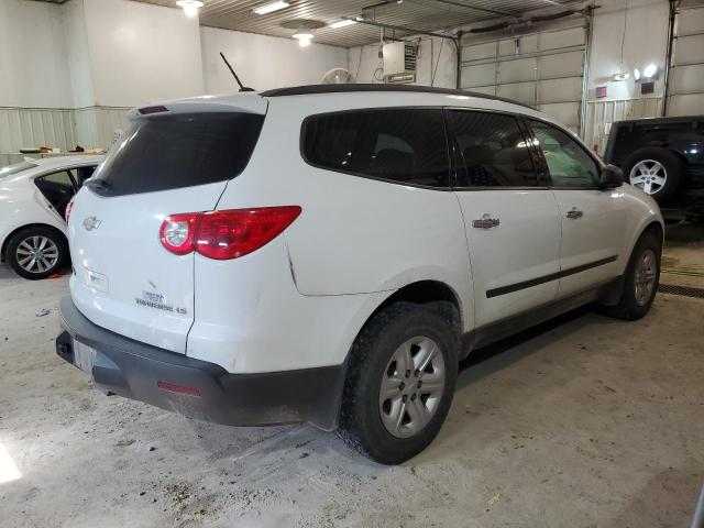 Photo 3 from auction – 2010 CHEVROLET TRAVERSE L with VIN 1GNLREED4AS136916