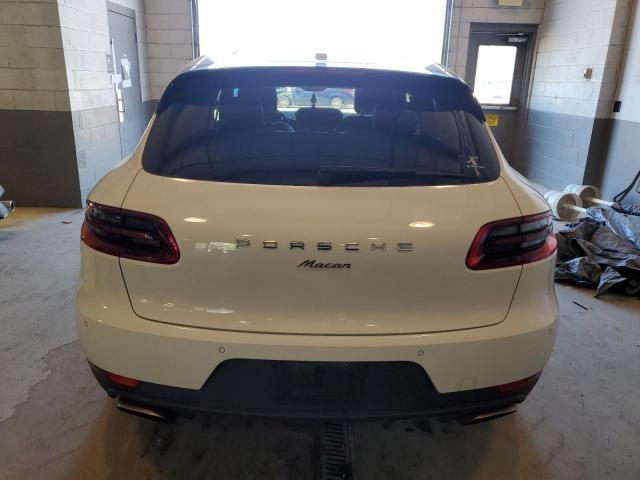 Photo 6 from auction – 2017 PORSCHE MACAN with VIN WP1AA2A55HLB09196