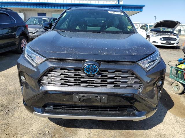 Photo 5 from auction – 2019 TOYOTA RAV4 XSE with VIN JTMEWRFV2KD522359