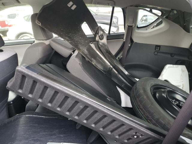 Photo 12 from auction – 2014 TOYOTA RAV4 LE with VIN JTMZFREVXEJ011653