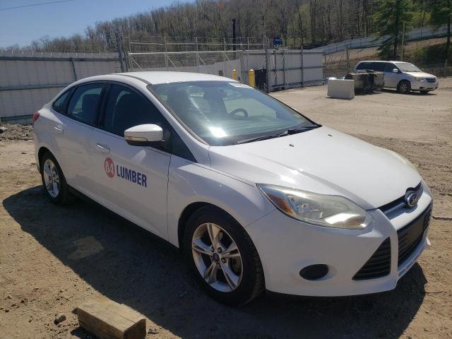 Photo 4 from auction – 2014 FORD FOCUS SE with VIN 1FADP3F22EL285996