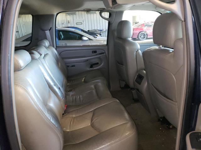 Photo 11 from auction – 2004 CHEVROLET SUBURBAN K with VIN 1GNFK16T14J167082
