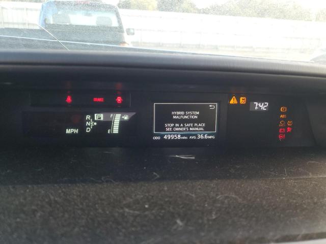 Photo 9 from auction – 2015 TOYOTA PRIUS V with VIN JTDZN3EU8FJ027195