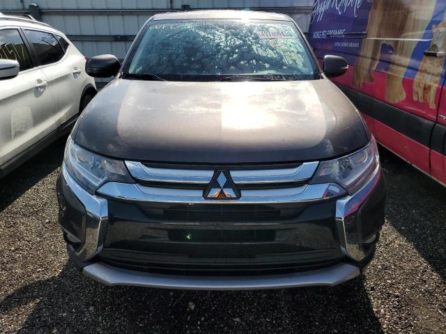 Photo 5 from auction – 2018 MITSUBISHI OUTLANDER with VIN JA4AD3A33JZ010712