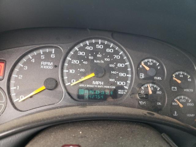 Photo 9 from auction – 2000 CHEVROLET SILVERADO with VIN 1GCEK19T6YE146811