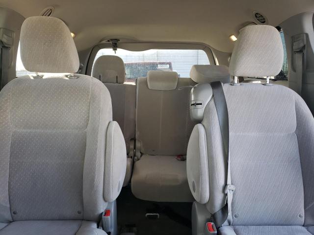 Photo 10 from auction – 2017 TOYOTA SIENNA LE with VIN 5TDKZ3DC4HS882352