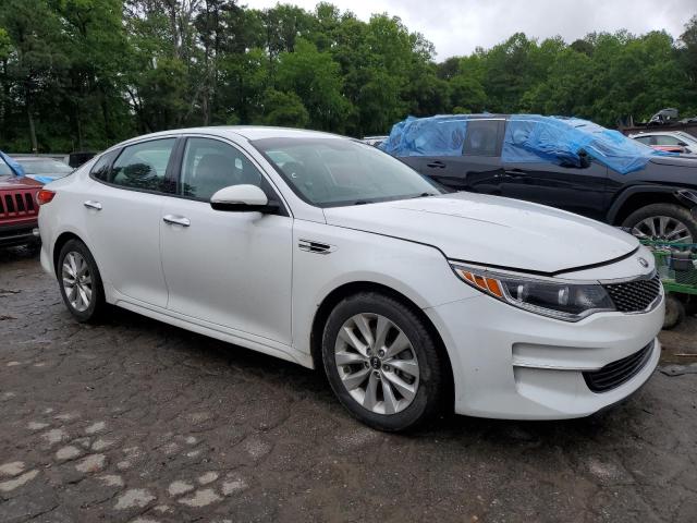 Photo 4 from auction – 2017 KIA OPTIMA EX with VIN 5XXGU4L35HG131693