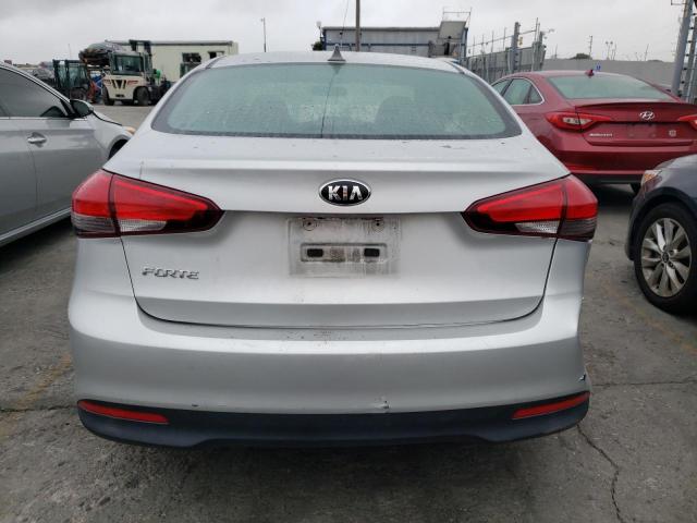 Photo 6 from auction – 2017 KIA FORTE LX with VIN 3KPFK4A76HE097246