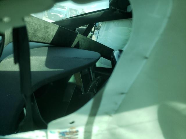 Photo 8 from auction – 2017 TESLA MODEL X with VIN 5YJXCBE28HF050184