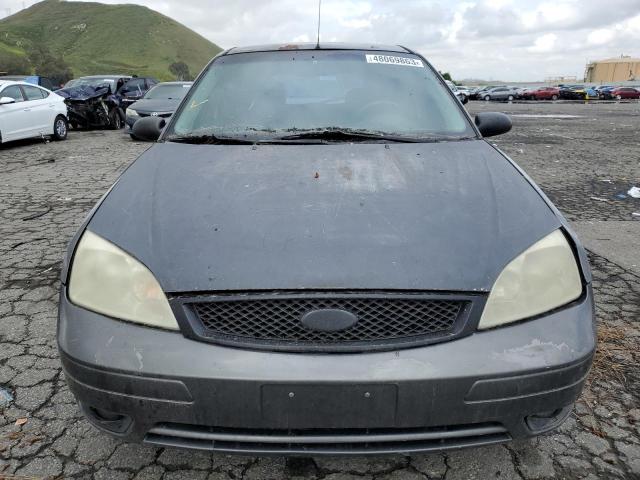 Photo 5 from auction – 2005 FORD FOCUS with VIN 3FAFP31N35R137688